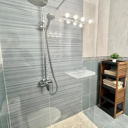 Agradable Apartamento En Centro * Гандия